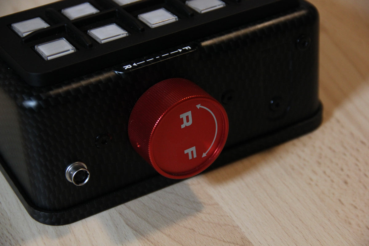 Close-up of the red rotary knob and buttons on the EPLAB BB2.1 CUP